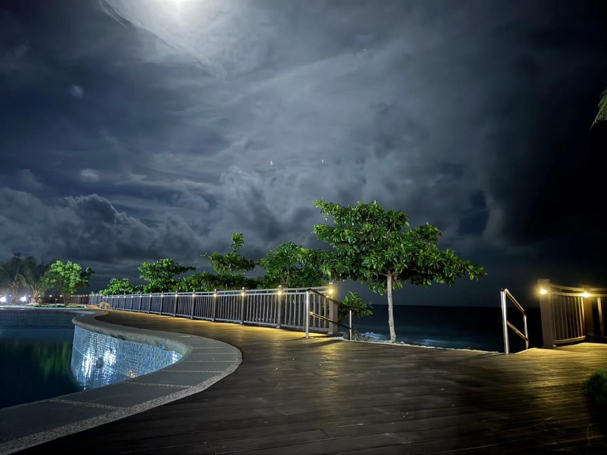 W Golf Resort Oslob Exterior foto