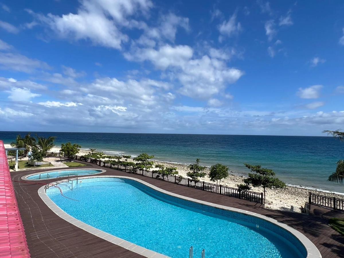 W Golf Resort Oslob Exterior foto