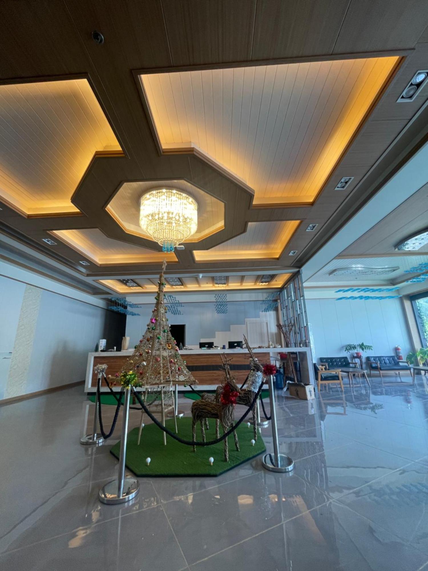 W Golf Resort Oslob Exterior foto