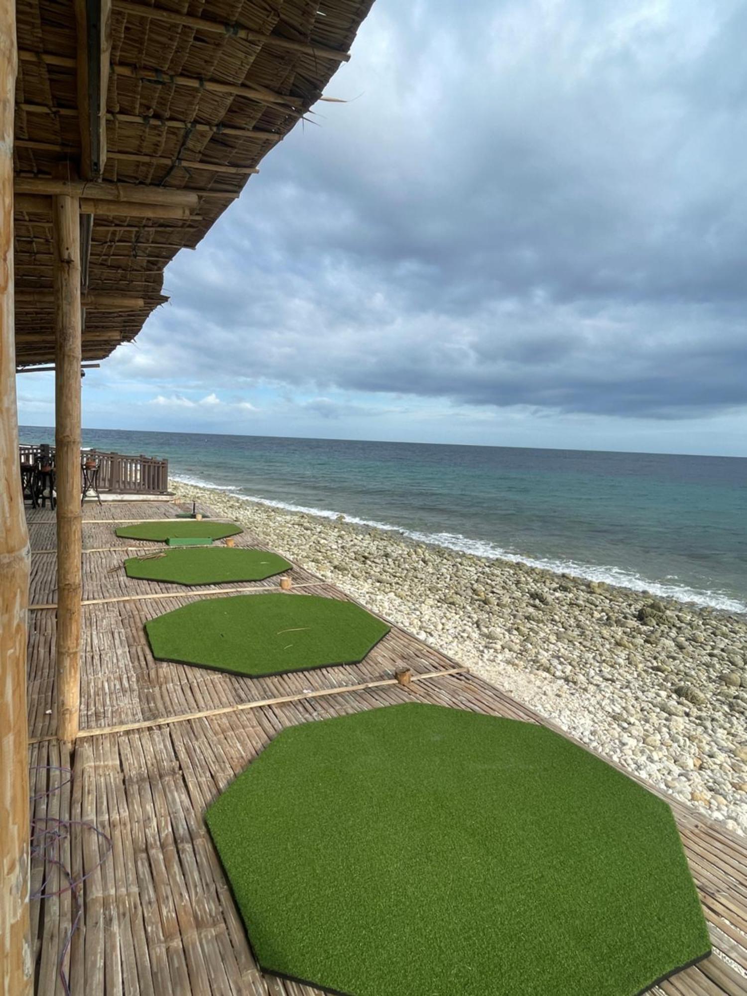 W Golf Resort Oslob Exterior foto