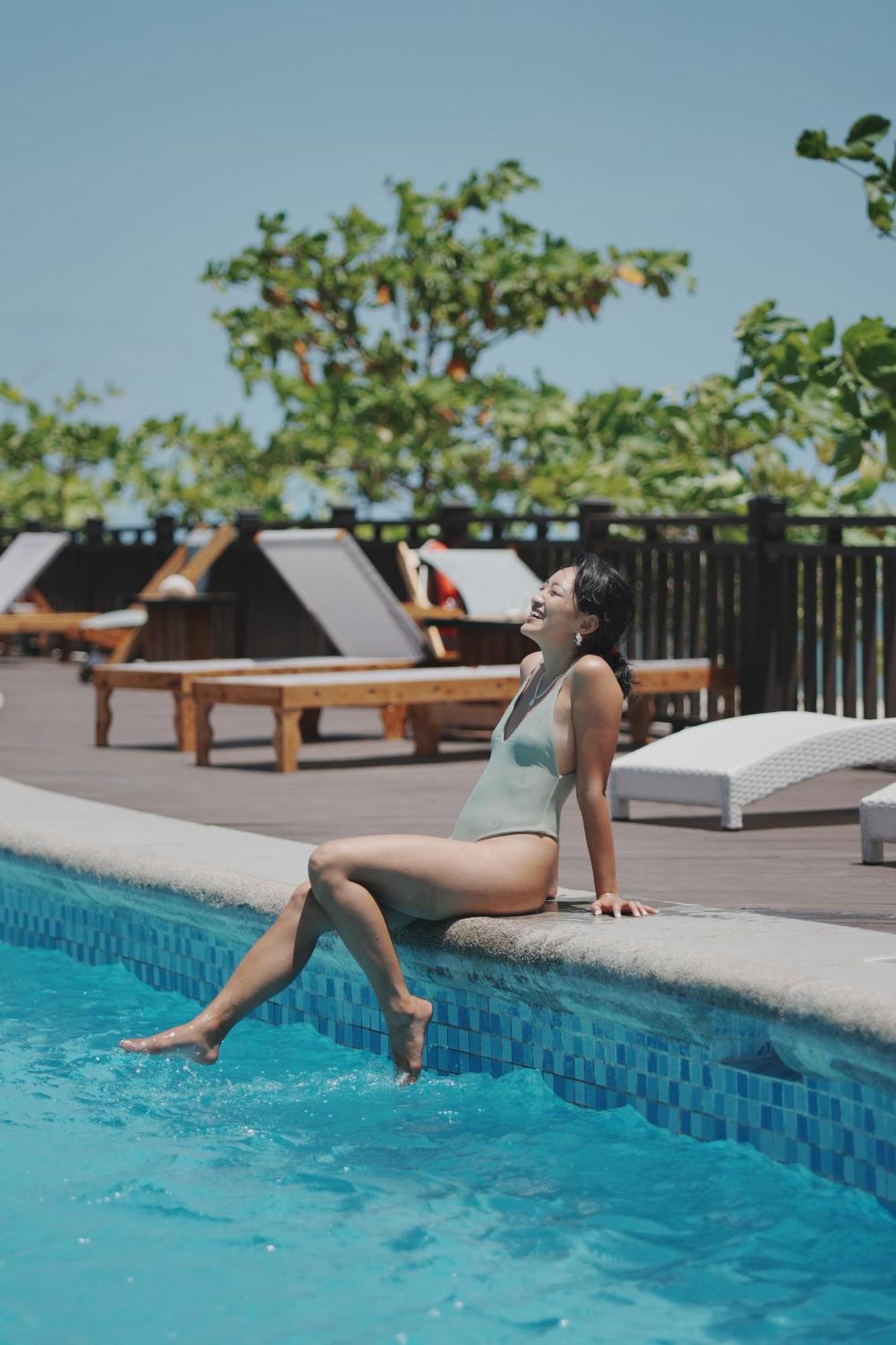 W Golf Resort Oslob Exterior foto